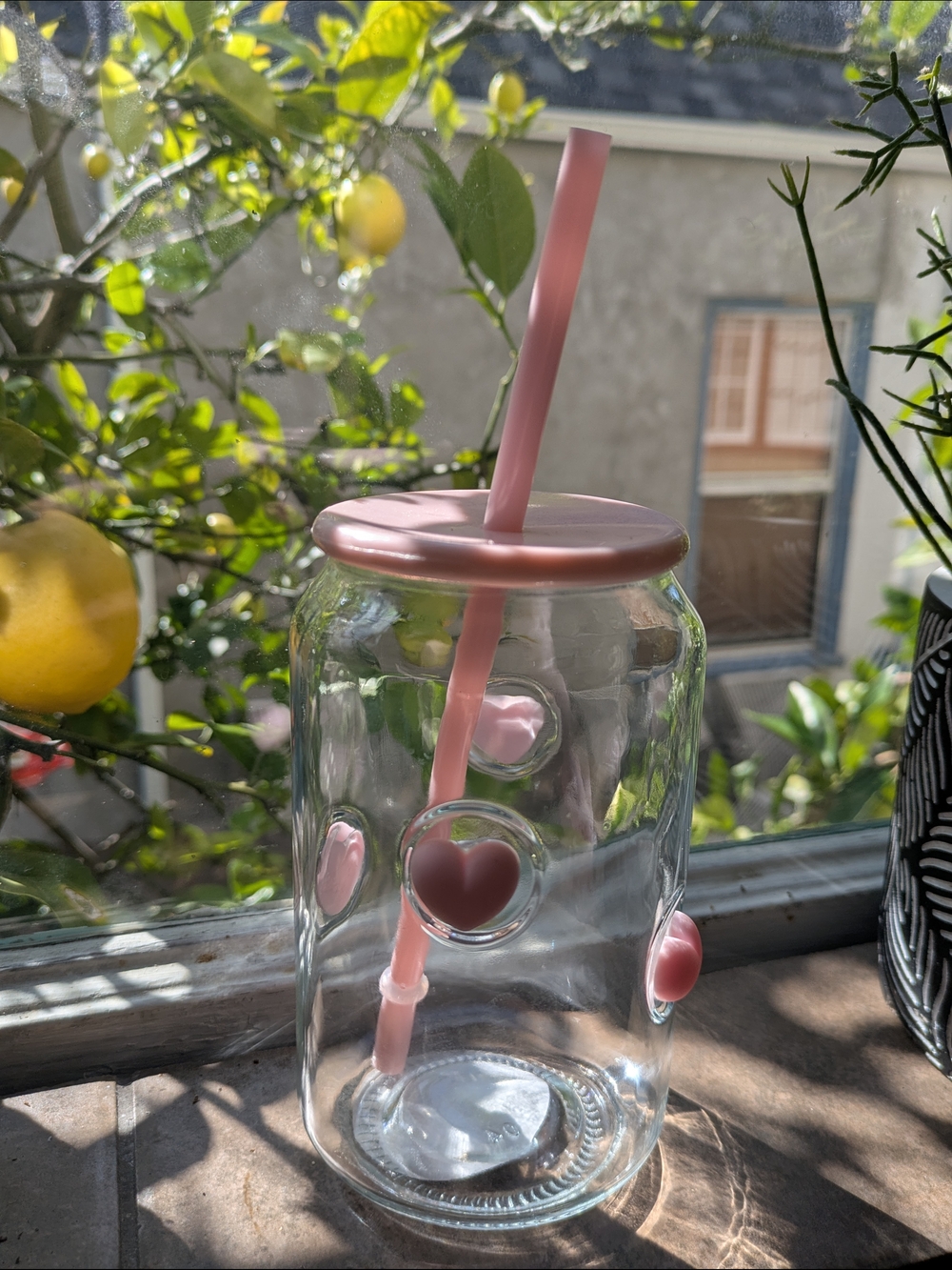 Clear Glass Tumbler with Pink Heart Straw Lid - Picture 2 of 4